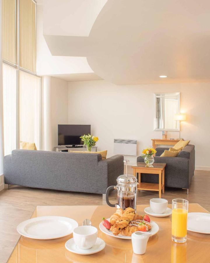 Premier Suites Liverpool Exteriör bild