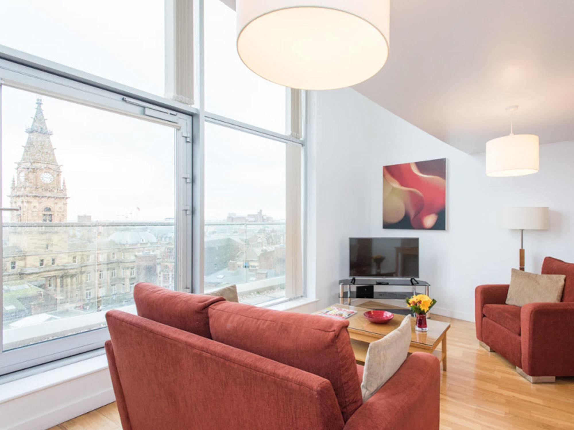 Premier Suites Liverpool Exteriör bild