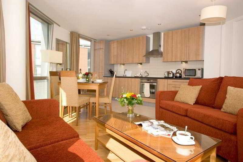 Premier Suites Liverpool Exteriör bild